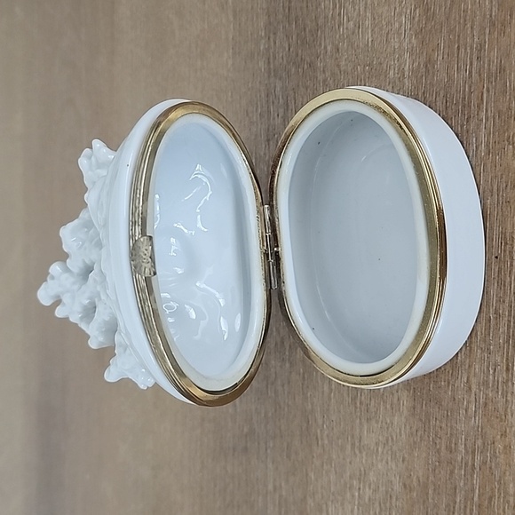 Vintage Taste Setter by Sigma Seashell Jewelry Box Trinket - Picture 5 of 5